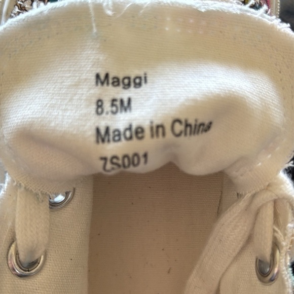 BF by Blowfish Malibu Maggi Daisy Floral Sneakers Multicolor Coquette Canvas 8.5 - Picture 8 of 13